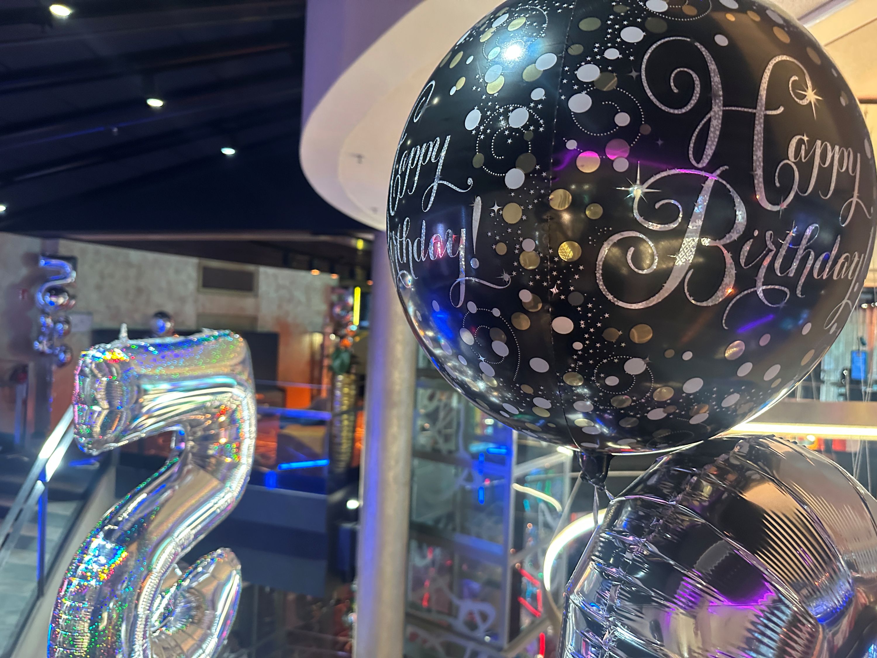 Festliche Stimmung zum fünften Geburtstag der Spielbank Berlin am Kurfürstendamm | BERLINboxx